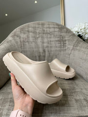 Carmen Chunky Platform Sliders - Beige